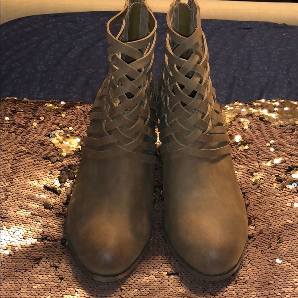 Cute heeled booties